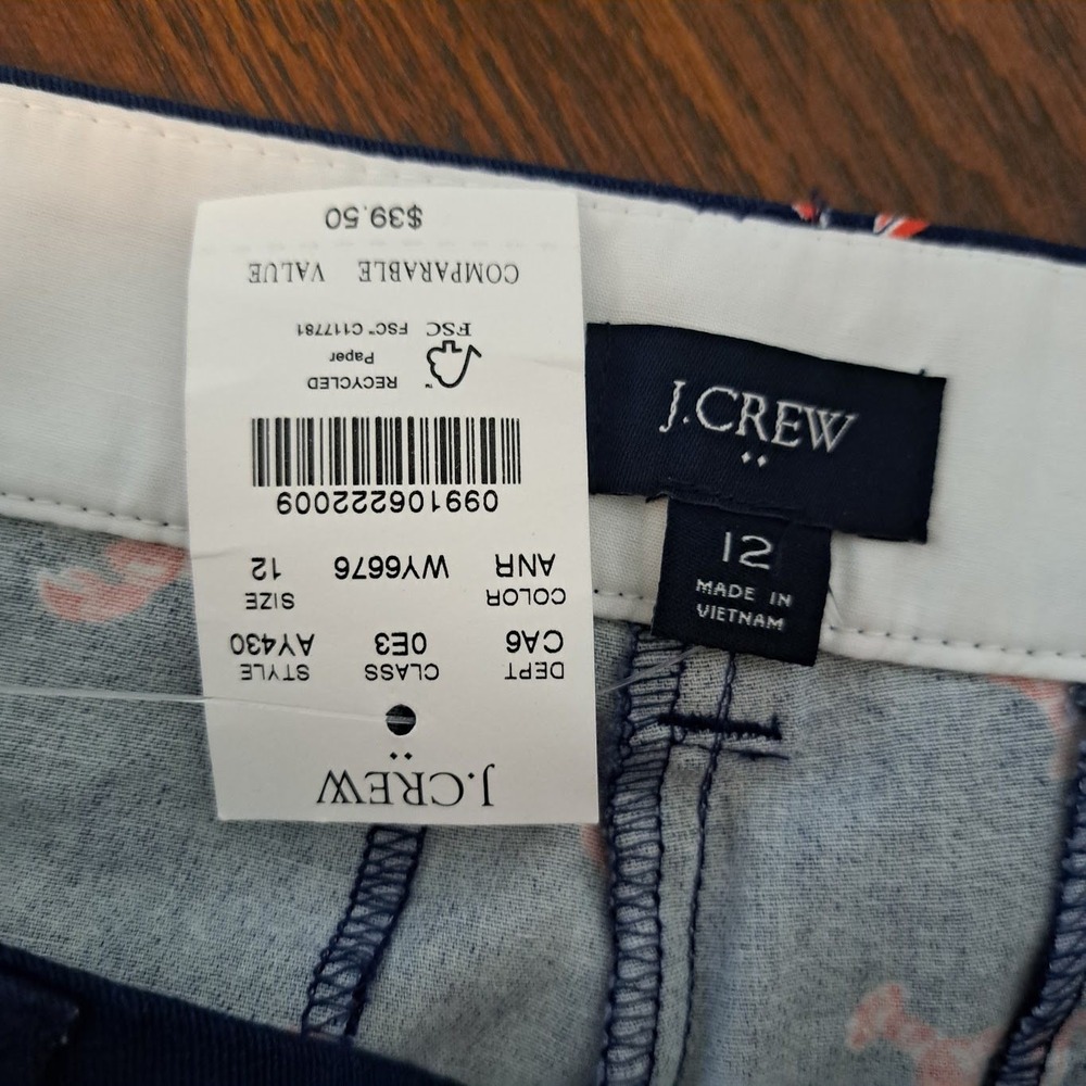 J.Crew Womens Navy Blue Red Lobster Print Chino Shorts Size 12 AY430 New - Picture 4 of 6